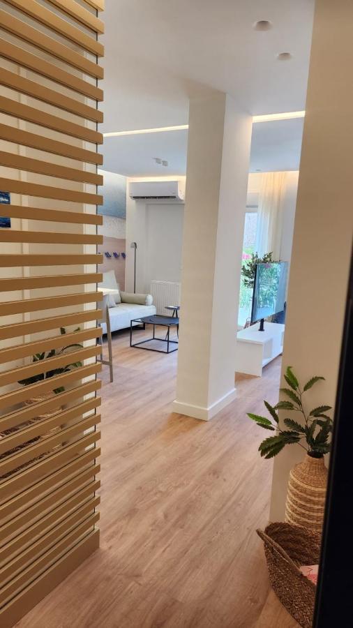 Renovated Apartment With Roof Garden Access, 15 M Walk To Acropolis Athen Exterior foto