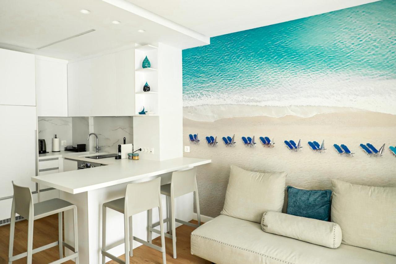 Renovated Apartment With Roof Garden Access, 15 M Walk To Acropolis Athen Exterior foto